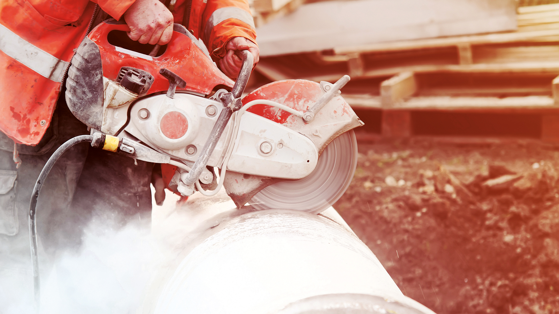 respirable crystalline silica - Practices such as cutting, crushing and sanding create inhalable dust (Image: Dreamstime.com)